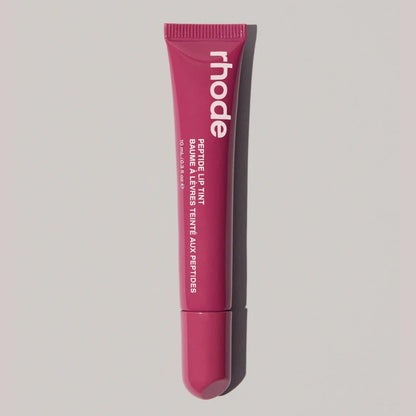 Glossy Peptide-Style Lip Balm