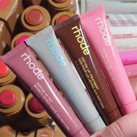 Glossy Peptide-Style Lip Balm