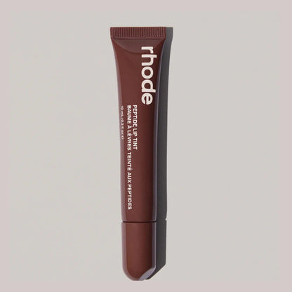 Glossy Peptide-Style Lip Balm